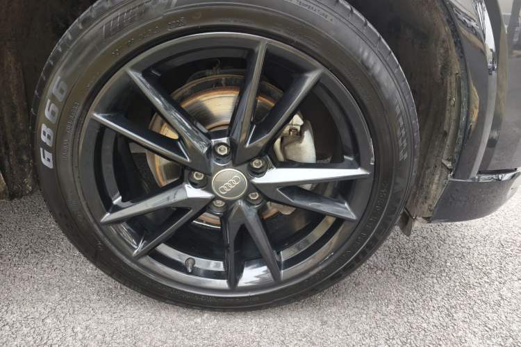 Used Audi Q2L 2021 35 TFSI Progressive Dynamic Edition Exterior 9