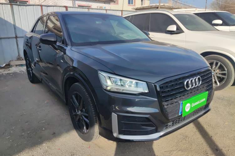 Used Audi Q2L 2021 35 TFSI Progressive Dynamic Edition Front Right 45 Deg