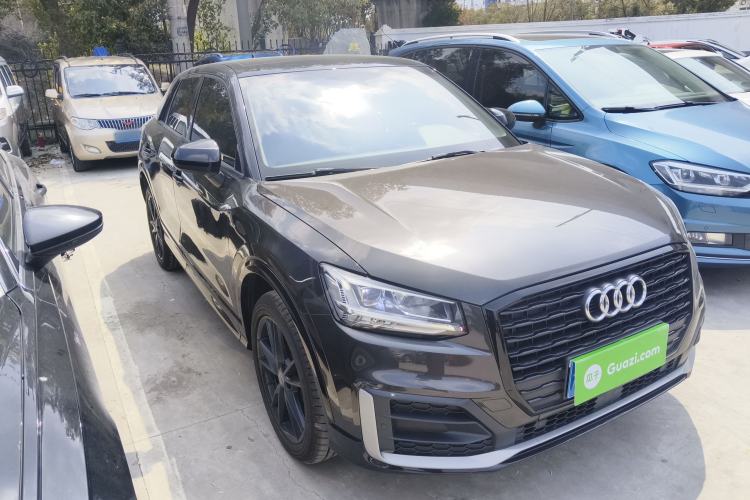 Used Audi Q2L 2021 35 TFSI Progressive Dynamic Edition Front Right 45 Deg