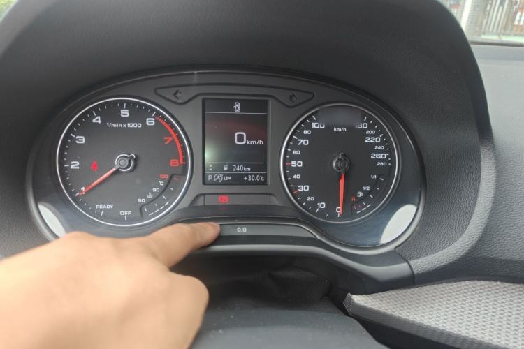 Used Audi Q2L 2021 35 TFSI Progressive Dynamic Edition Instrument Cluster