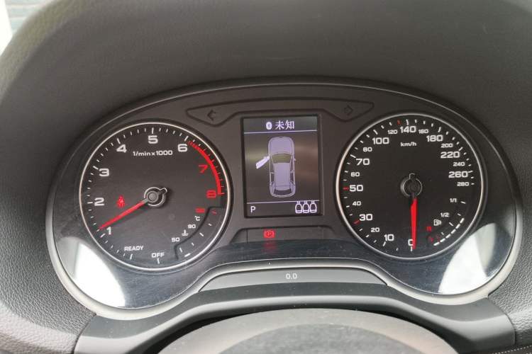 Used Audi Q2L 2021 35 TFSI Fashionable and Elegant Model Instrument Cluster