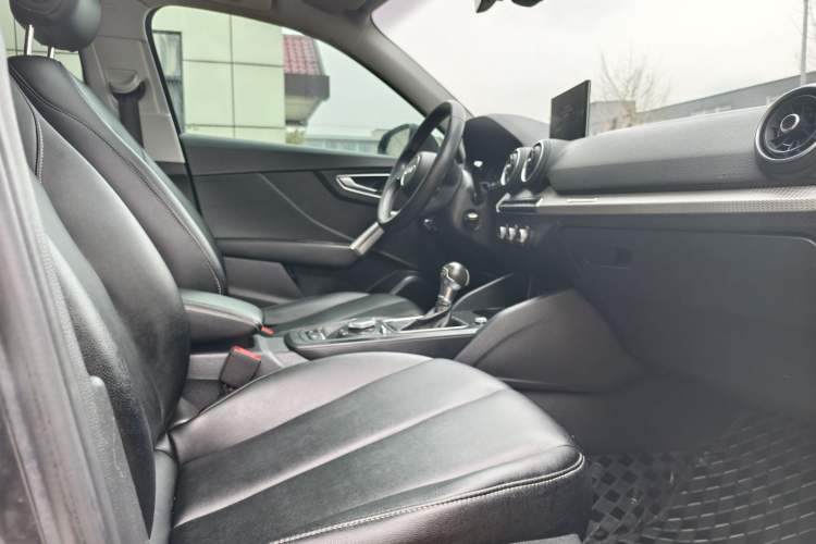Used Audi Q2L 2021 35 TFSI Progressive Dynamic Edition Interior 10