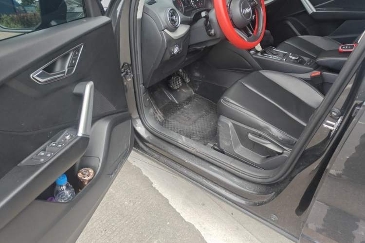 Used Audi Q2L 2021 35 TFSI Progressive Dynamic Edition Interior 3