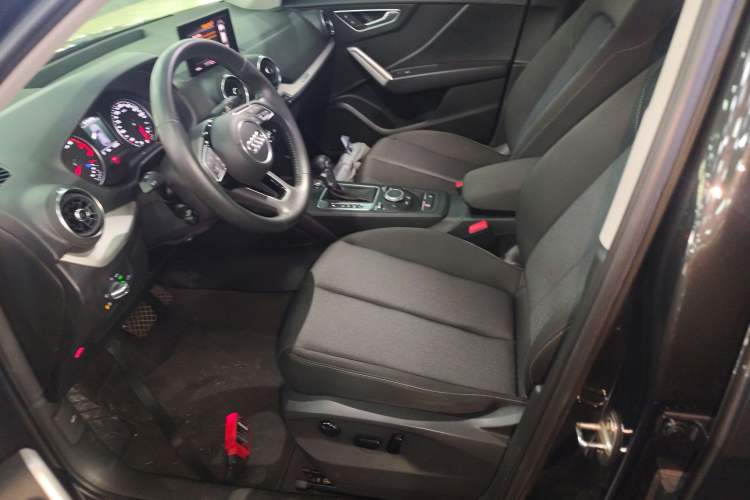Used Audi Q2L 2021 35 TFSI Progressive Dynamic Edition Left Front Seat