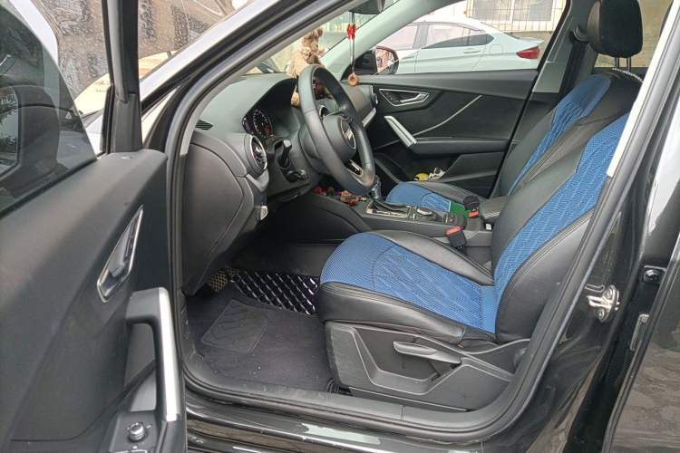 Used Audi Q2L 2021 35 TFSI Progressive Dynamic Edition Left Front Seat