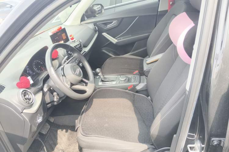 Used Audi Q2L 2021 35 TFSI Progressive Dynamic Edition Left Front Seat