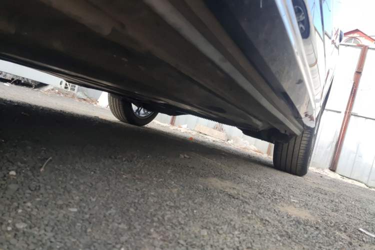 Used Audi Q2L 2021 35 TFSI Progressive Dynamic Edition Left Side Sill