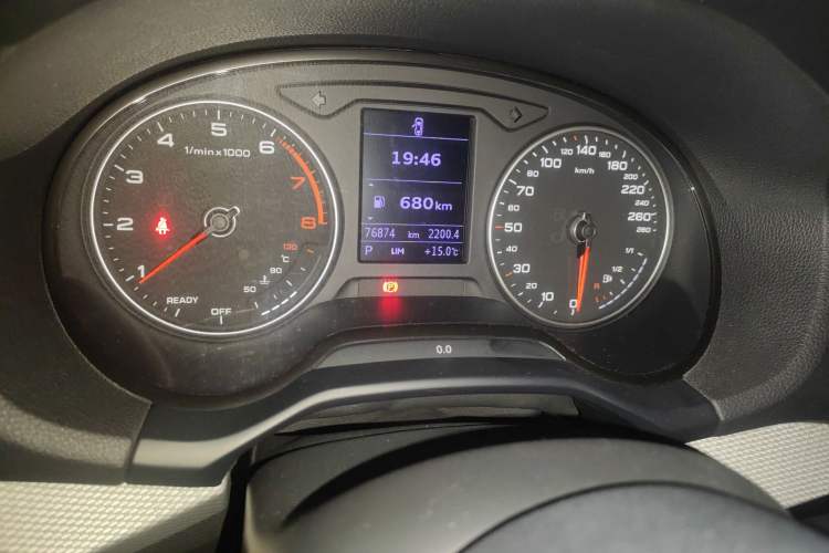 Used Audi Q2L 2021 35 TFSI Progressive Dynamic Edition Odometer Close Up