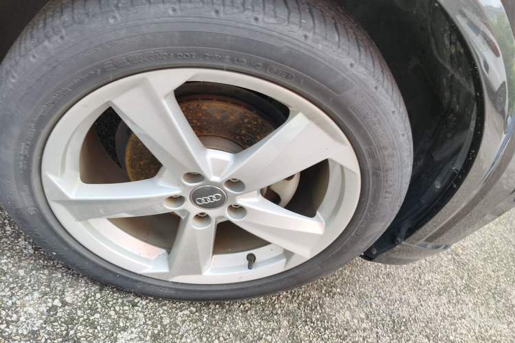 Used Audi Q2L 2021 35 TFSI Fashionable and Elegant Model Right Front Wheel Hub