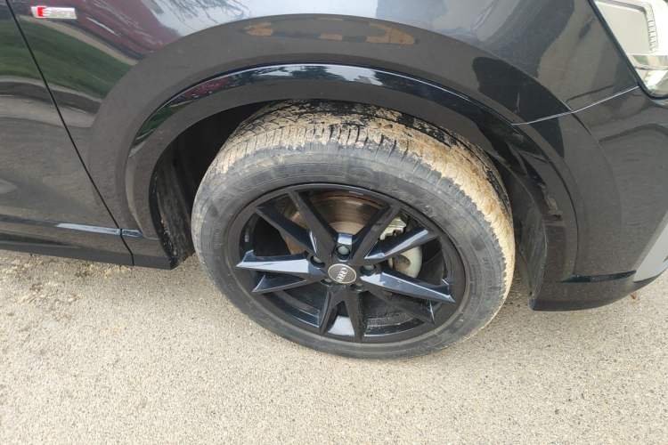 Used Audi Q2L 2021 35 TFSI Fashion Dynamic Model Right Front Wheel Hub