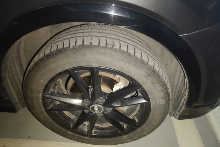 Used Audi Q2L 2021 35 TFSI Progressive Dynamic Edition Right Front Wheel Hub