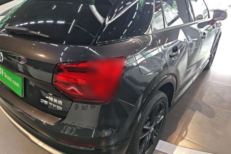 Used Audi Q2L 2021 35 TFSI Progressive Dynamic Edition Right Rear Taillight