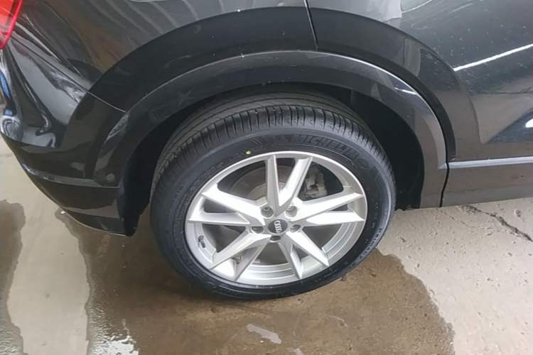 Used Audi Q2L 2021 35 TFSI Fashionable and Elegant Model Right Rear Wheel Hub