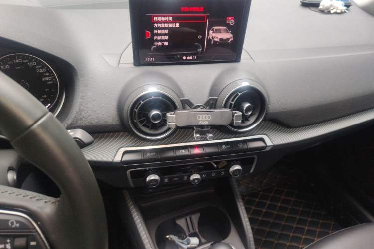 Used Audi Q2L 2021 35 TFSI Fashion Dynamic Model Audio And AC Panel