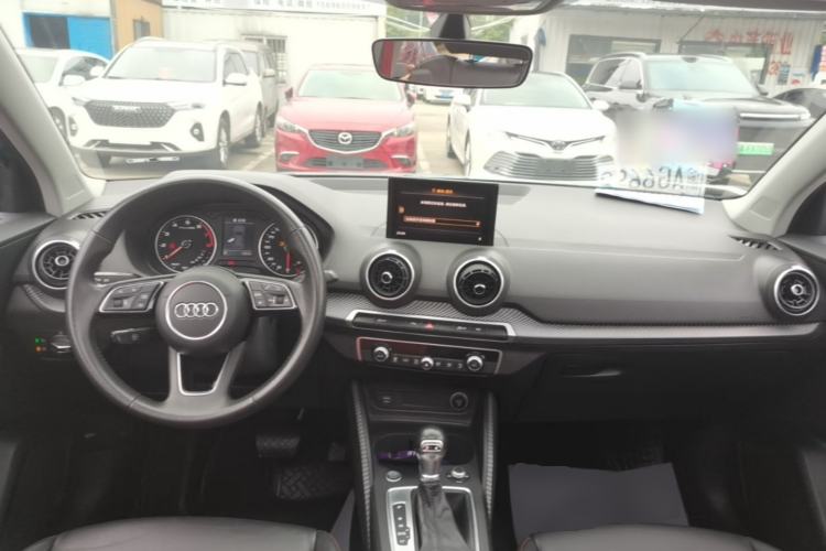Used Audi Q2L 2021 35 TFSI Fashion Dynamic Model Center Console