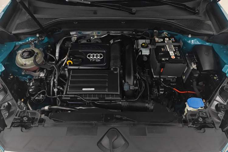Used Audi Q2L 2021 35 TFSI Fashionable and Elegant Model Engine Bay