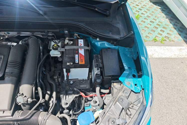 Used Audi Q2L 2021 35 TFSI Progressive Dynamic Edition Engine Bay Left