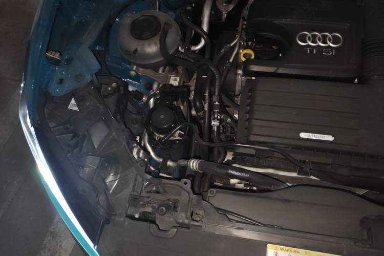 Used Audi Q2L 2021 35 TFSI Progressive Dynamic Edition Engine Bay Right
