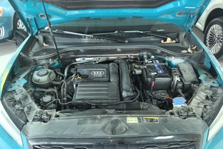Used Audi Q2L 2021 35 TFSI Fashion Dynamic Model Engine Bay
