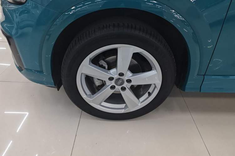 Used Audi Q2L 2021 35 TFSI Fashionable and Elegant Model Exterior 7
