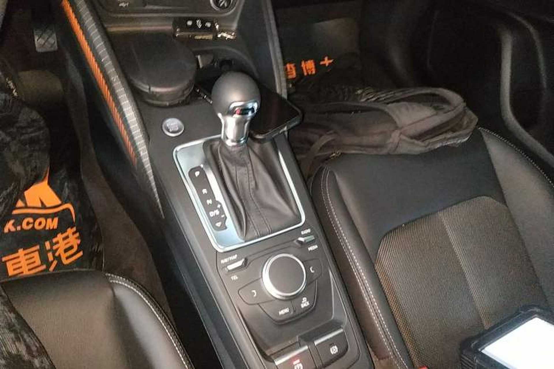 Used Audi Q2L 2021 35 TFSI Fashion Dynamic Model Gear Lever