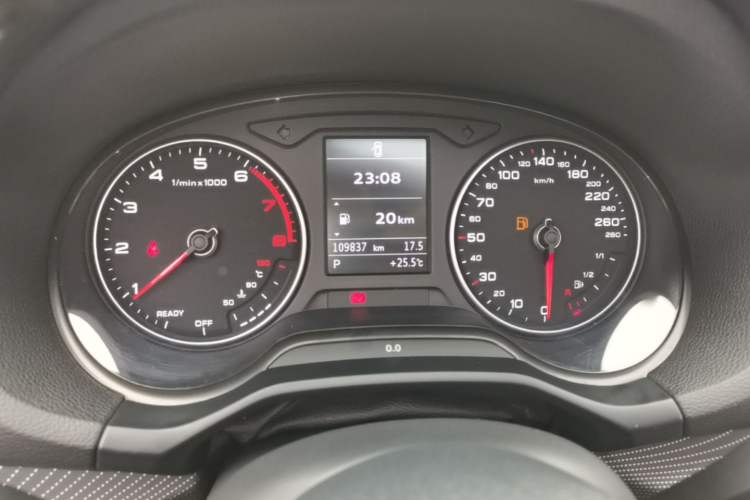 Used Audi Q2L 2021 35 TFSI Fashion Dynamic Model Instrument Cluster