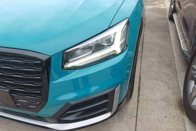 Used Audi Q2L 2021 35 TFSI Fashion Dynamic Model Left Front Headlight