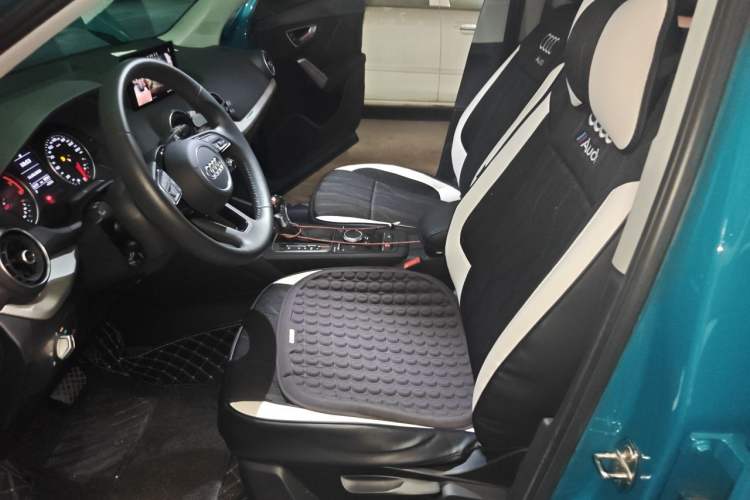 Used Audi Q2L 2021 35 TFSI Progressive Dynamic Edition Left Front Seat