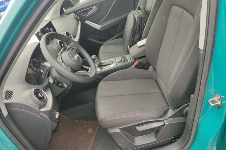 Used Audi Q2L 2021 35 TFSI Progressive Dynamic Edition Left Front Seat