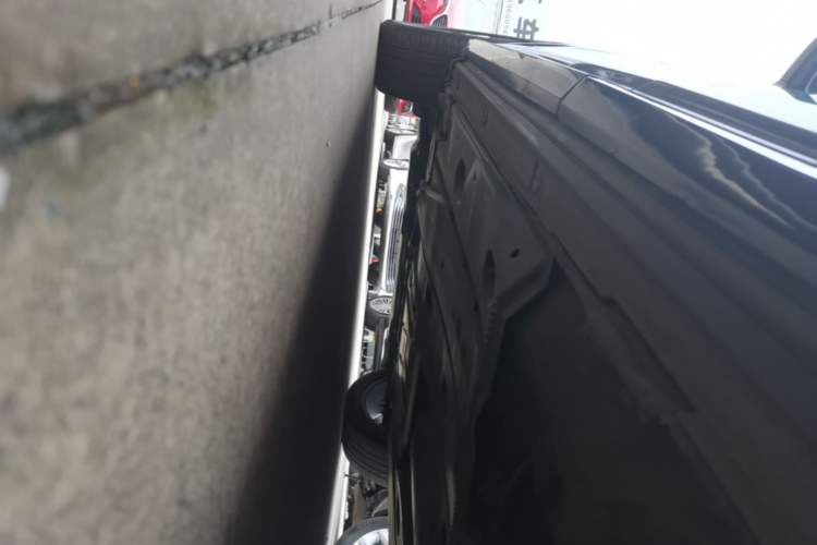 Used Audi Q2L 2021 35 TFSI Fashion Dynamic Model Left Side Sill