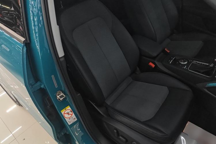 Used Audi Q2L 2021 35 TFSI Fashionable and Elegant Model Right Front Seat