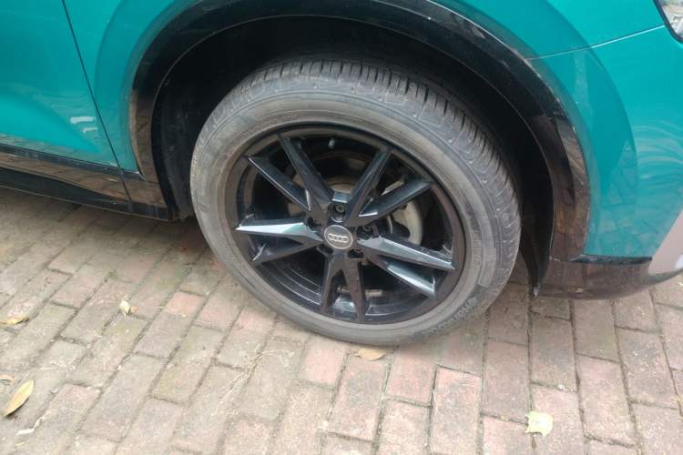 Used Audi Q2L 2021 35 TFSI Fashion Dynamic Model Right Front Wheel Hub
