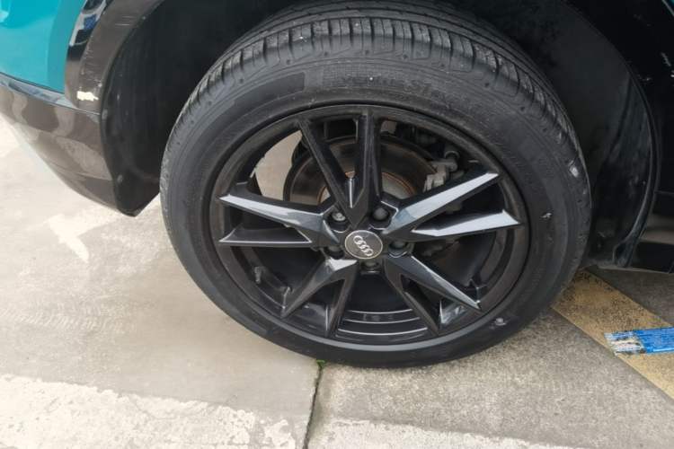 Used Audi Q2L 2021 35 TFSI Fashion Dynamic Model Right Rear Wheel Hub