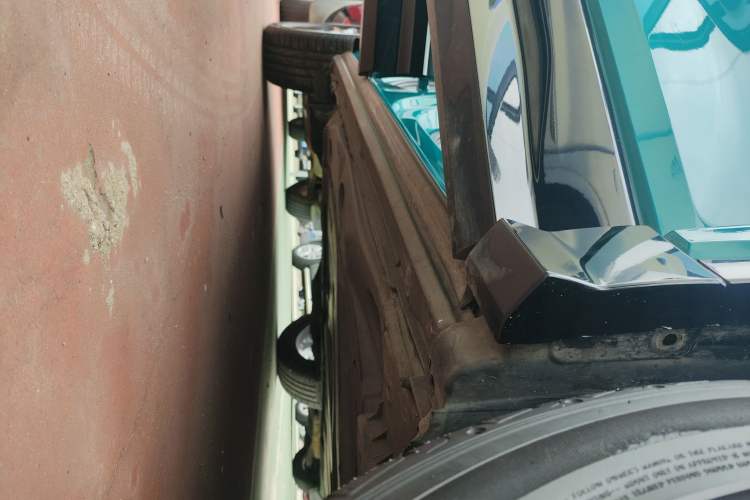 Used Audi Q2L 2021 35 TFSI Progressive Dynamic Edition Right Side Sill
