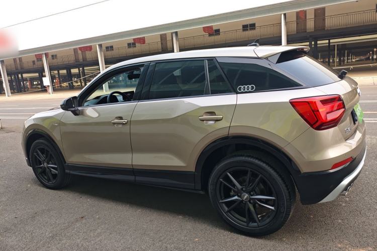 Used Audi Q2L 2021 35 TFSI Progressive Dynamic Edition Exterior 3