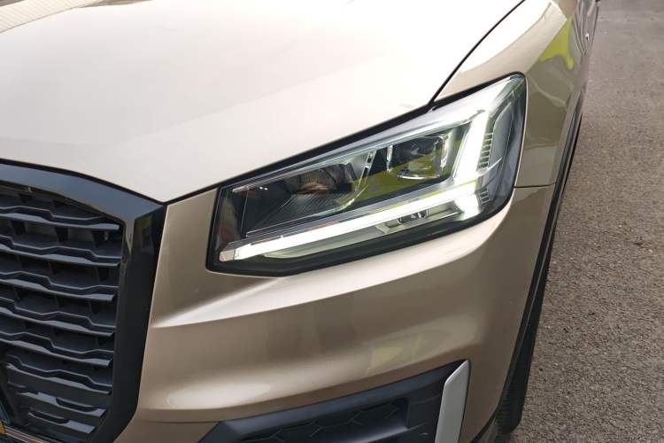 Used Audi Q2L 2021 35 TFSI Progressive Dynamic Edition Left Front Headlight