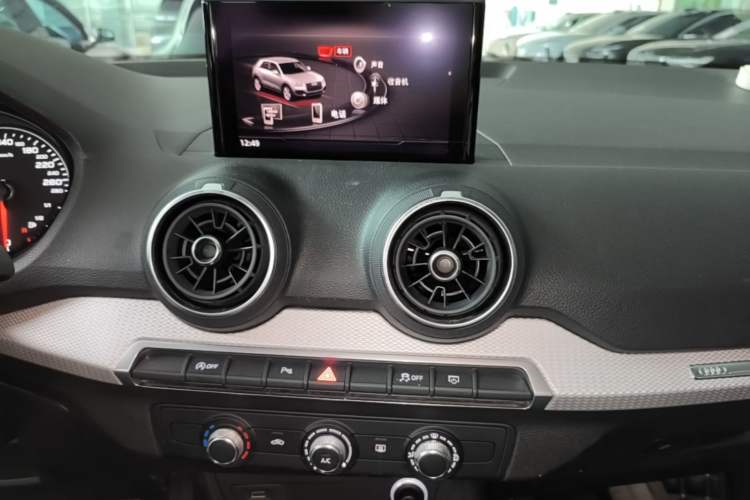 Used Audi Q2L 2021 35 TFSI Progressive Dynamic Edition Audio And AC Panel