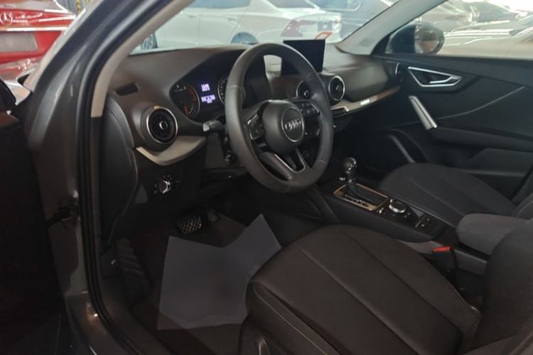 Used Audi Q2L 2021 35 TFSI Progressive Dynamic Edition Driver Seat