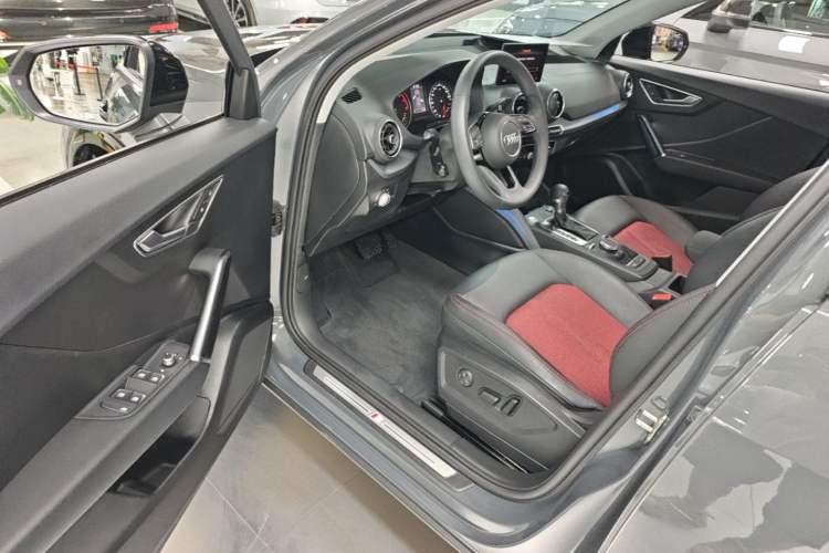 Used Audi Q2L 2021 35 TFSI Fashion Dynamic Model Driver Seat