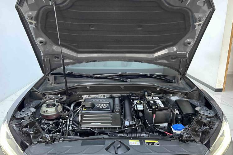 Used Audi Q2L 2021 35 TFSI Fashion Dynamic Model Engine Bay
