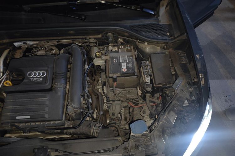 Used Audi Q2L 2021 35 TFSI Progressive Dynamic Edition Engine Bay Left