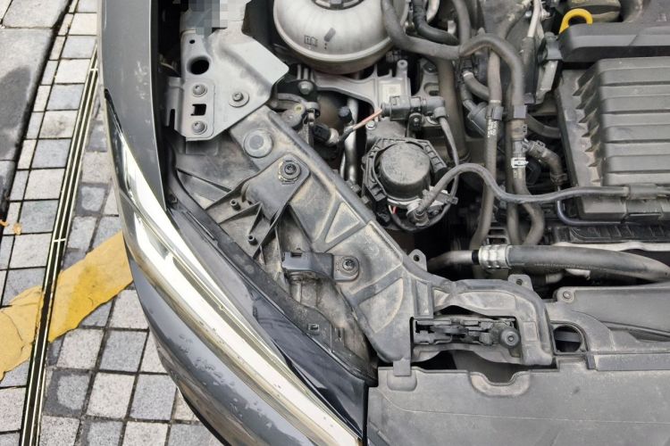 Used Audi Q2L 2021 35 TFSI Progressive Dynamic Edition Engine Bay Right