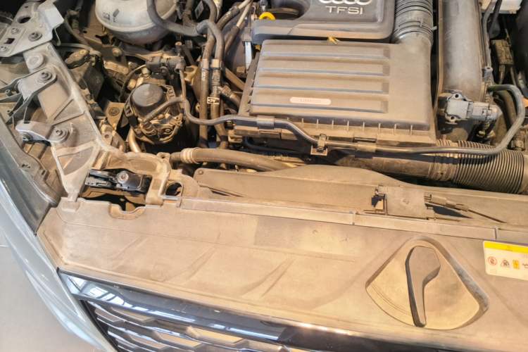 Used Audi Q2L 2021 35 TFSI Progressive Dynamic Edition Engine Bay Right