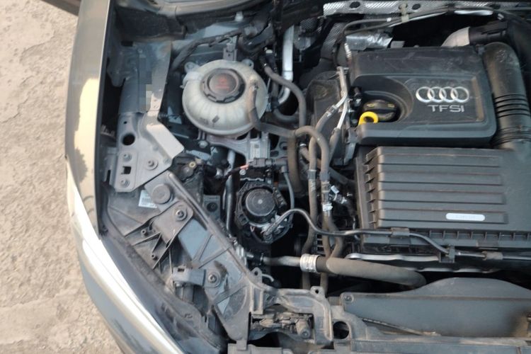 Used Audi Q2L 2021 35 TFSI Progressive Dynamic Edition Engine Bay Right