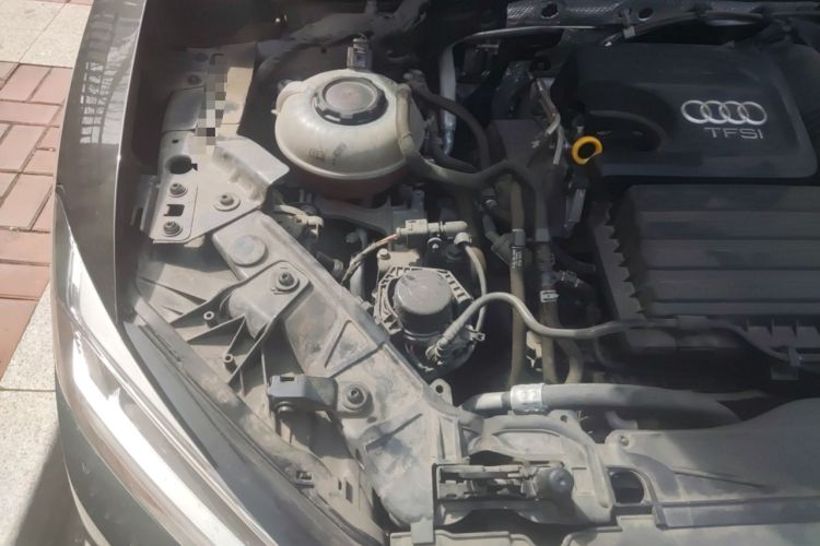 Used Audi Q2L 2021 35 TFSI Progressive Dynamic Edition Engine Bay Right