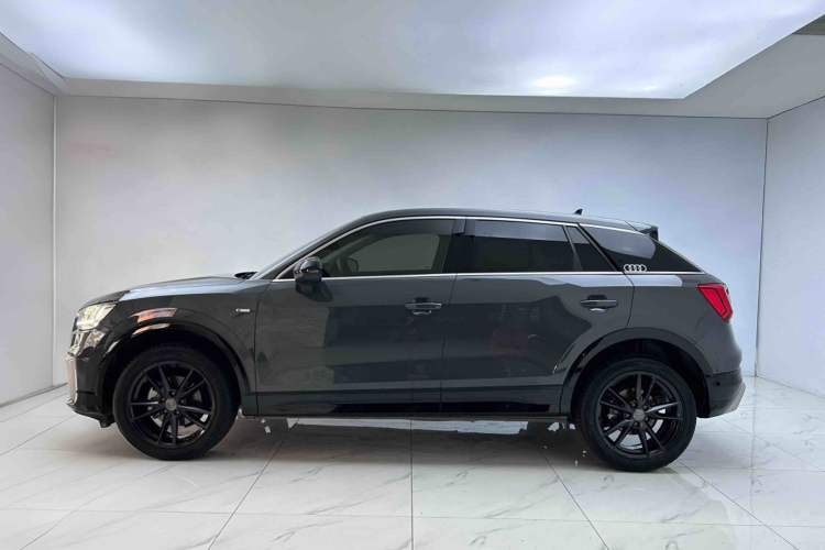 Used Audi Q2L 2021 35 TFSI Fashion Dynamic Model Exterior 3