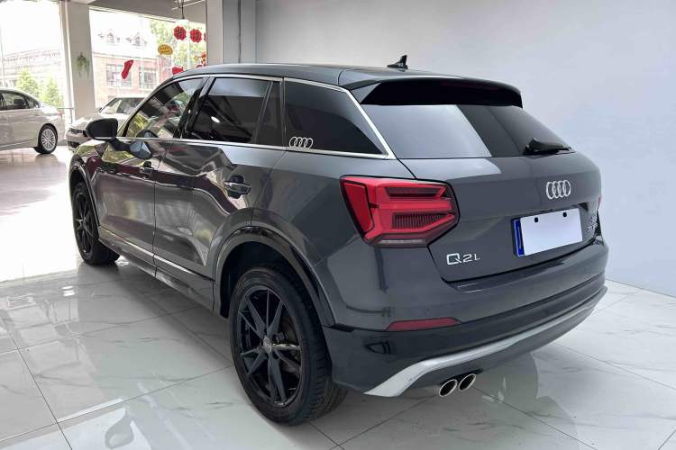Used Audi Q2L 2021 35 TFSI Fashion Dynamic Model Exterior 4