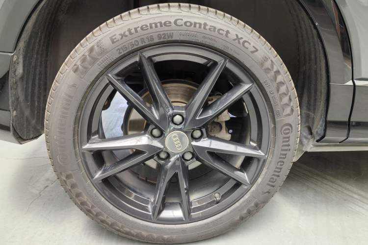 Used Audi Q2L 2021 35 TFSI Progressive Dynamic Edition Exterior 5