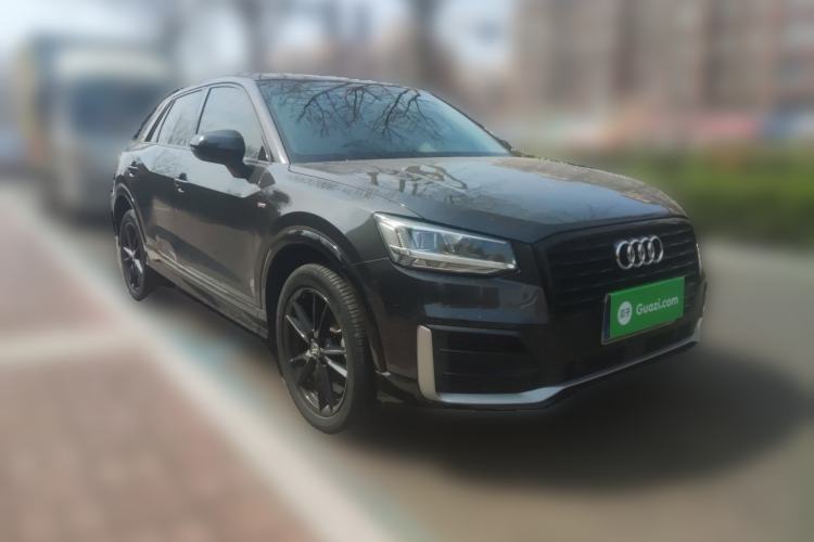 Used Audi Q2L 2021 35 TFSI Progressive Dynamic Edition Front Right 45 Deg