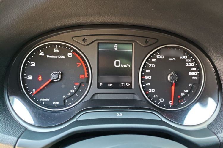 Used Audi Q2L 2021 35 TFSI Progressive Dynamic Edition Instrument Cluster